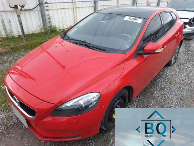 VOLVO V40 13/13 