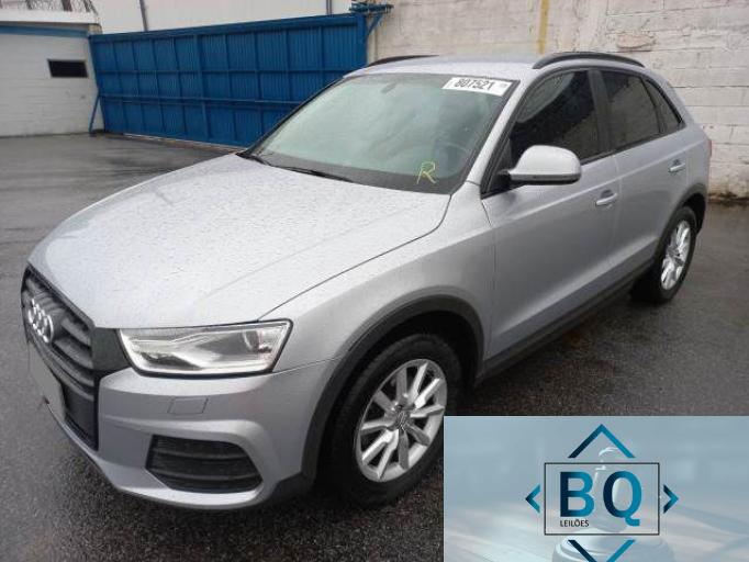 AUDI Q3 17/18