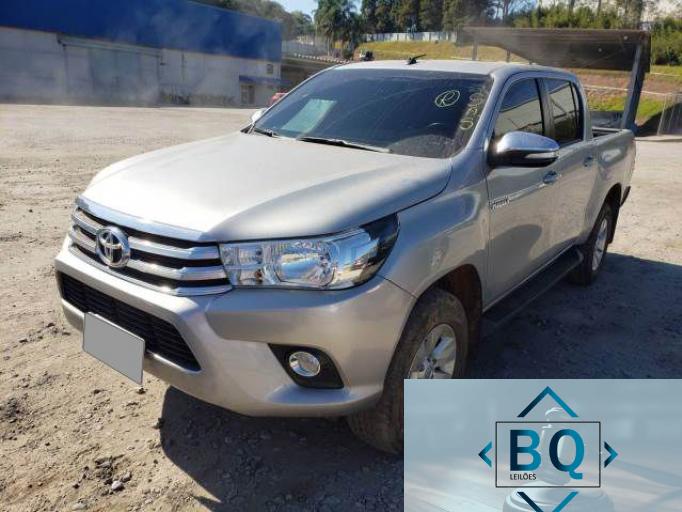 TOYOTA HILUX CD 16/16